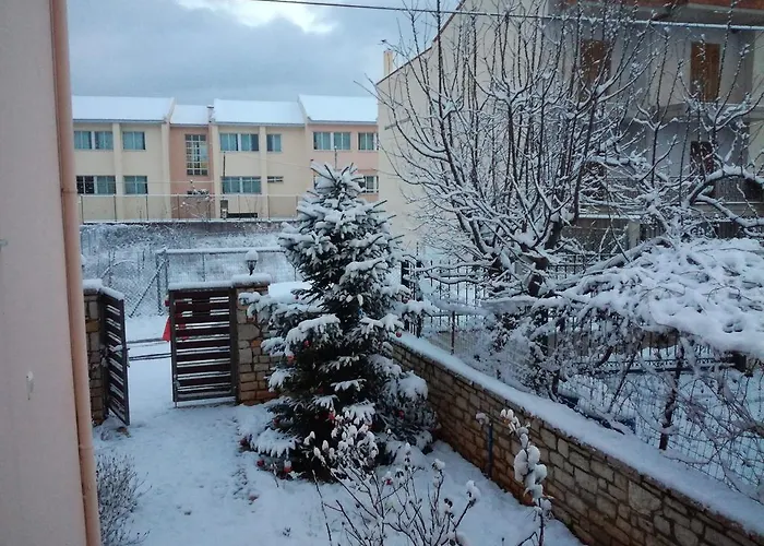 Dreamcatcher Maizonette No. 3 *